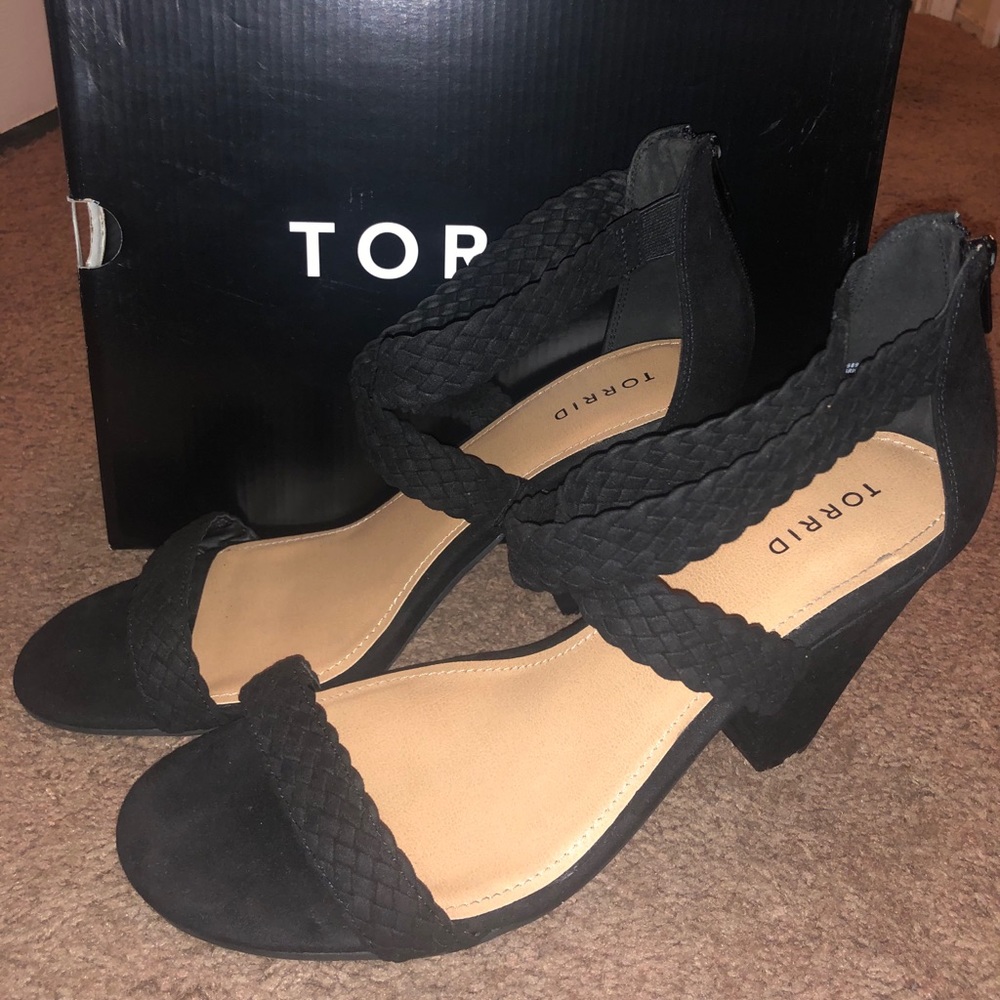 Braided Black Cone Heel
